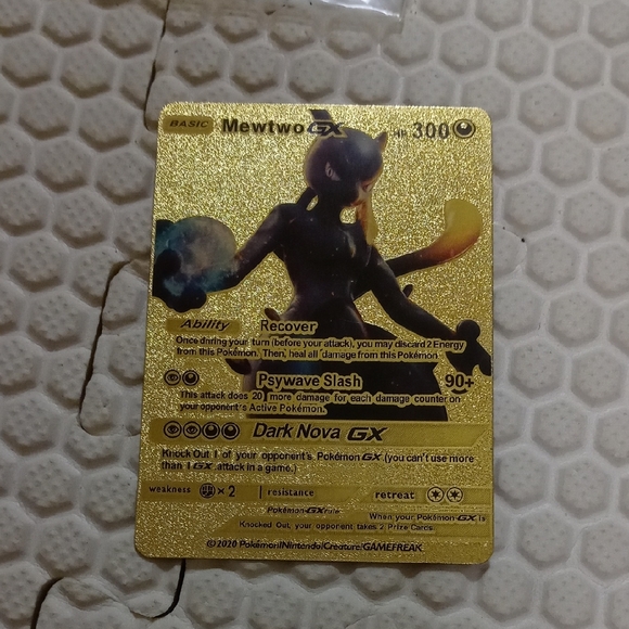 Mewtwo GX Pokémon Card - Picture 1 of 4